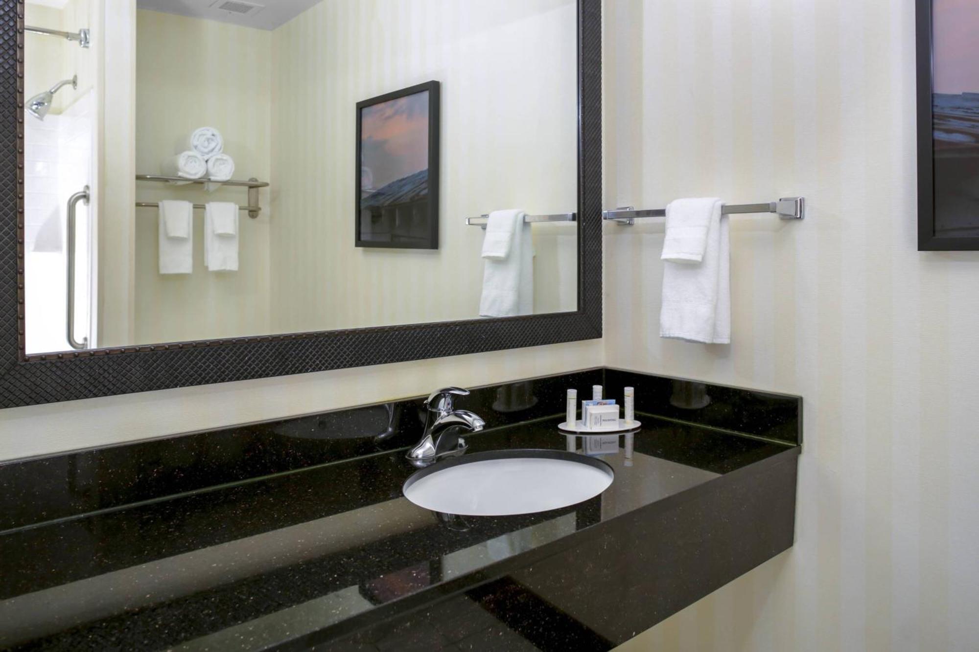 Fairfield Inn & Suites Milledgeville Eksteriør billede